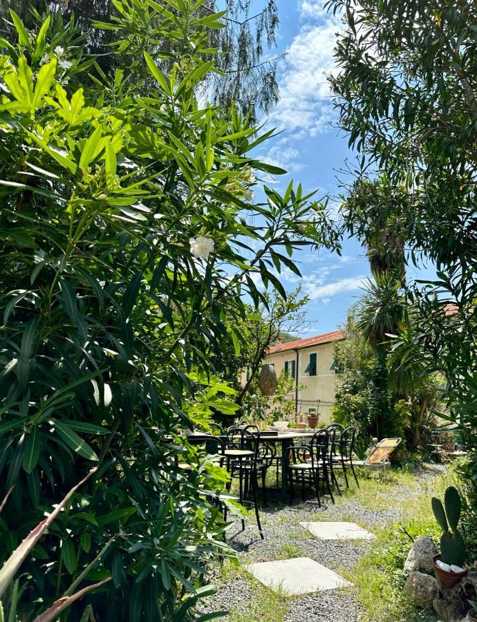 Hostdomus - Villa Cassi Finale Ligure Esterno foto